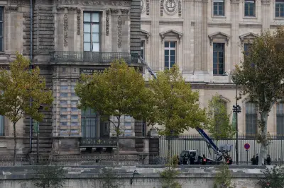 Suspeitos de roubo ao Louvre receberiam até 25 mil euros