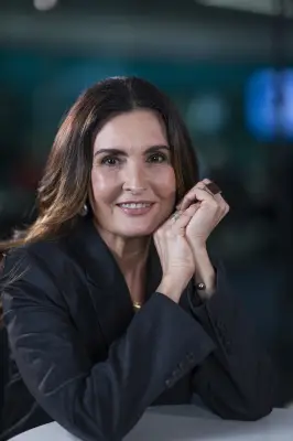 Tenho alma jovem disposta a descobrir, diz Fatima Bernardes