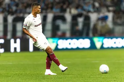 Thiago Silva estreia com empate do Fluminense contra o Grêmio pelo Brasileirão