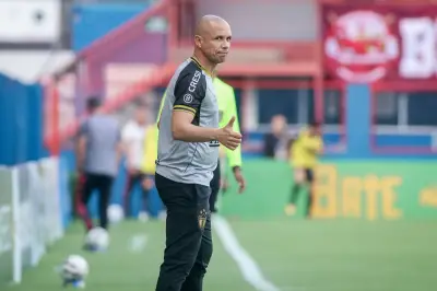 Vitória do Brusque sobre o Ituano marca estreia de Marlyson em casa