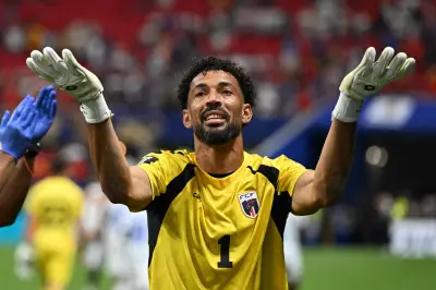 Vozinha supera Casillas e é goleiro mais seguido do mundo no Instagram