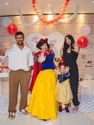 Xamã e Renata Gutierrez celebram aniversário de 5 anos da filha Hanna