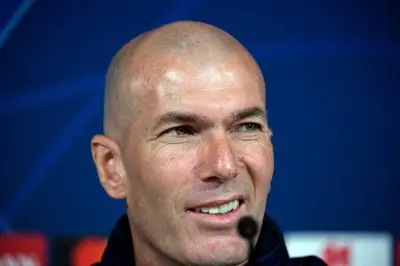 Zidane é o novo técnico da França após Copa de 2026