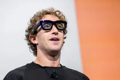 Zuckerberg critica OpenAI e Anthropic por centralizarem desenvolvimento de IA