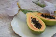 3 receitas surpreendentes com mamão verde para experimentar