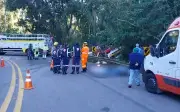 Acidente com ônibus de trabalhadores rurais em serra entre MG e SP deixa 2 mortos