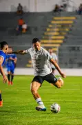 Alex Bruno volta a marcar e chega a 22 gols na temporada pelo ASA