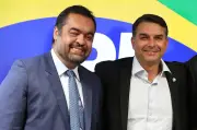 Aliados aconselham Flávio a adiar escolha de candidato ao Senado no RJ