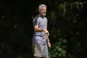 Amazonas perde técnico Rodrigo Santana por expulsão na Série C