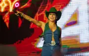 Ana Castela é atração do Réveillon 2027 em Florianópolis