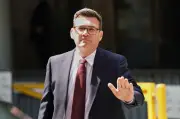Andy Burnham é confirmado novo líder trabalhista e será premiê do Reino Unido