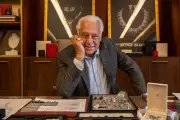 Antonio Fagundes gravou oito finais para mistério de 'Quem ama cuida'