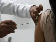 Anvisa mantém vacina contra Covid focada na cepa LP8.1 da Ômicron