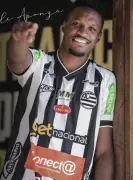 Athletic regulariza Wili Aponzá e rescinde com Gabriel Moysés