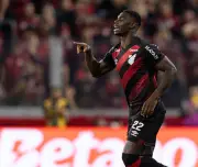 Athletico-PR desfalque: Arthur Dias suspenso; Benavídez é dúvida