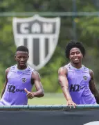 Atlético-MG adia reapresentação de equatorianos; trio volta na quarta