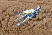 Avião experimental cai em Essex e mata duas pessoas