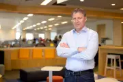 Azul emerge do Chapter 11 mais forte e com dívida menor, diz CEO