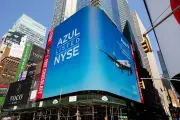 Azul sobe de nível na Nyse e promete reduzir dívida até 2029