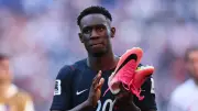 Balogun é vaiado em campo após polêmica suspensão e EUA caem na Copa