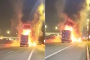 Batida entre carreta e caminhão-tanque causa incêndio em rodovia de Santos