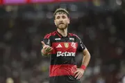 Besiktas consulta Flamengo por Léo Pereira; clube não quer vender