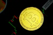 Bitcoin recua para US$ 65 mil com guerra no Oriente Médio apesar de ETFs
