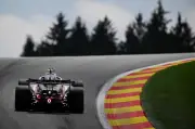 Bortoleto larga em 8º na Bélgica após punições; Antonelli faz pole