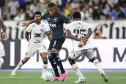 Botafogo empata com Vitória e Danilo atinge 13ª partida, impedindo transferência