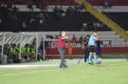 Botafogo-SP 4x2 Juventude: Tencati elogia volume e união do elenco