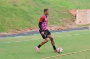 Botafogo-SP avalia Hygor e Morelli após empate com Londrina pela Série B