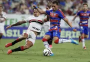 Botafogo-SP tem atuação apagada e perde para Fortaleza: notas dos jogadores