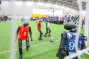 Brasil busca título 'olímpico' no futebol de robôs humanoides na China