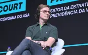 Brasil só fará ajuste fiscal em crise, alerta gestor da Verde Asset