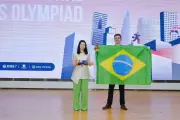 Brasileiro de 16 anos vence Olimpíada Internacional de Economia na China