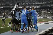 Brasileirão volta com Botafogo x Santos e estreia de técnico no Vasco