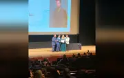 Cabeleireiro de Itapetininga é homenageado no Japão por trabalho social