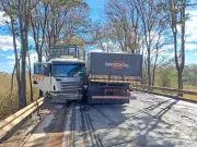 Caminhoneiro de 62 anos morre em acidente na BR-354 em Arcos
