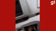 Caminhoneiro escapa por pouco de ser esmagado entre caminhões em MT