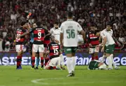 Carrascal liberado pelo STJD: meia pode enfrentar Internacional
