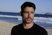 Cauã Reymond fala sobre risco de ser galã e nova série no Globoplay
