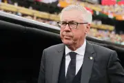 CBF promove 'novo ciclo' e é criticada após eliminação na Copa
