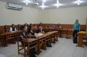 CEL abre mais de mil vagas para cursos gratuitos de idiomas e Libras no AC