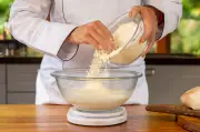 Chef do Le Cordon Bleu revela segredos para o pão caseiro perfeito
