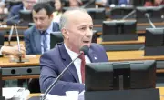 Câmara aprova fim da aposentadoria compulsória como punição a magistrados