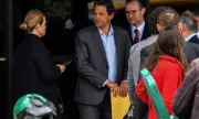 Comparação entre prisões de Lula e Bolsonaro gera debate político