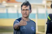 Confiança aposta em Ricardo Resende como 'all-in' para evitar rebaixamento na Série C