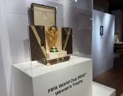 Copa 2026: Taça chegará à final em baú exclusivo da Louis Vuitton