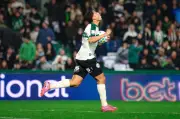 Coritiba perde para o Palmeiras; Paulo Roberto marca primeiro gol como profissional