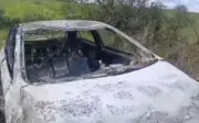 Corpo carbonizado de mulher é encontrado sob carro em Aporá, Bahia